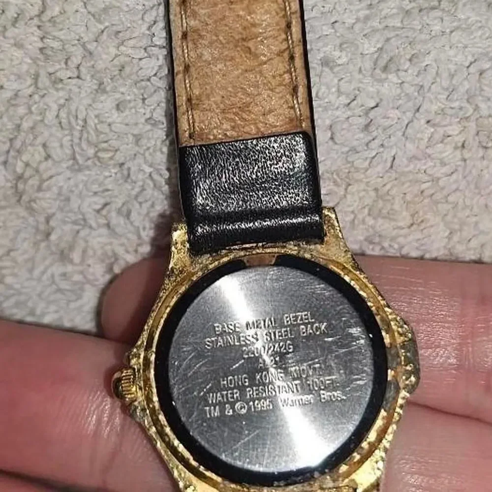 vintage 1995 armitron quartz warner bros Tasmanian devil watch